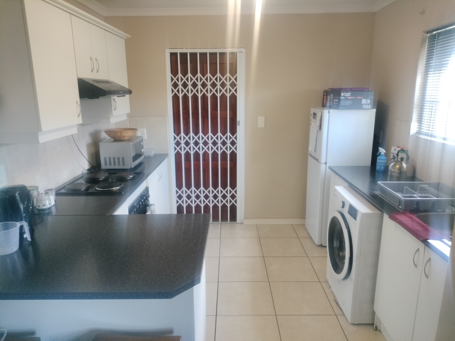 To Let 3 Bedroom Property for Rent in Hagley Western Cape